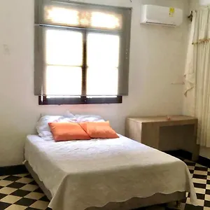 vegan-garden-hostal-y-restaurante.hotels-in-barranquilla.com/