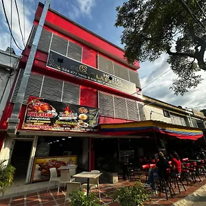 hostal-la-estacion.cali-hotels.com/